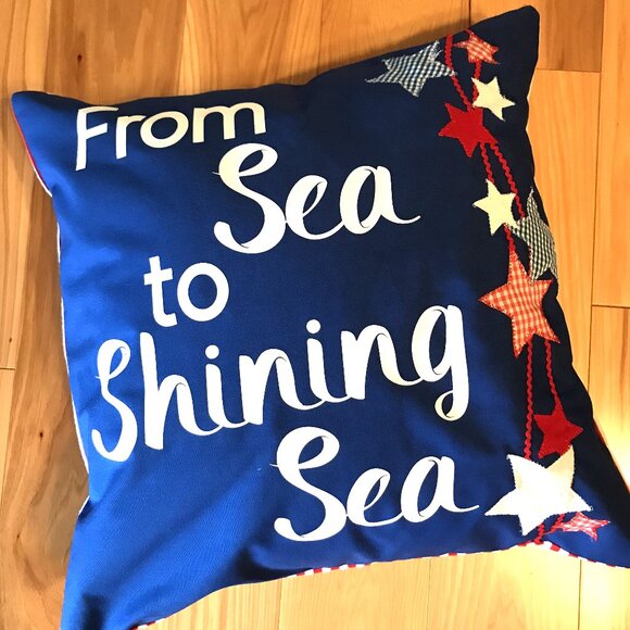 Patriotic Pillow Cover: Patchwork Stars, From Sea to Shining Sea Applique 18x18 - Picture 3 of 10